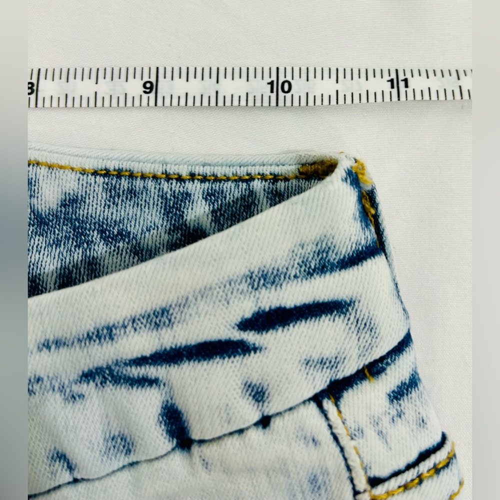 Aero‎ jeans - Picture 7 of 9